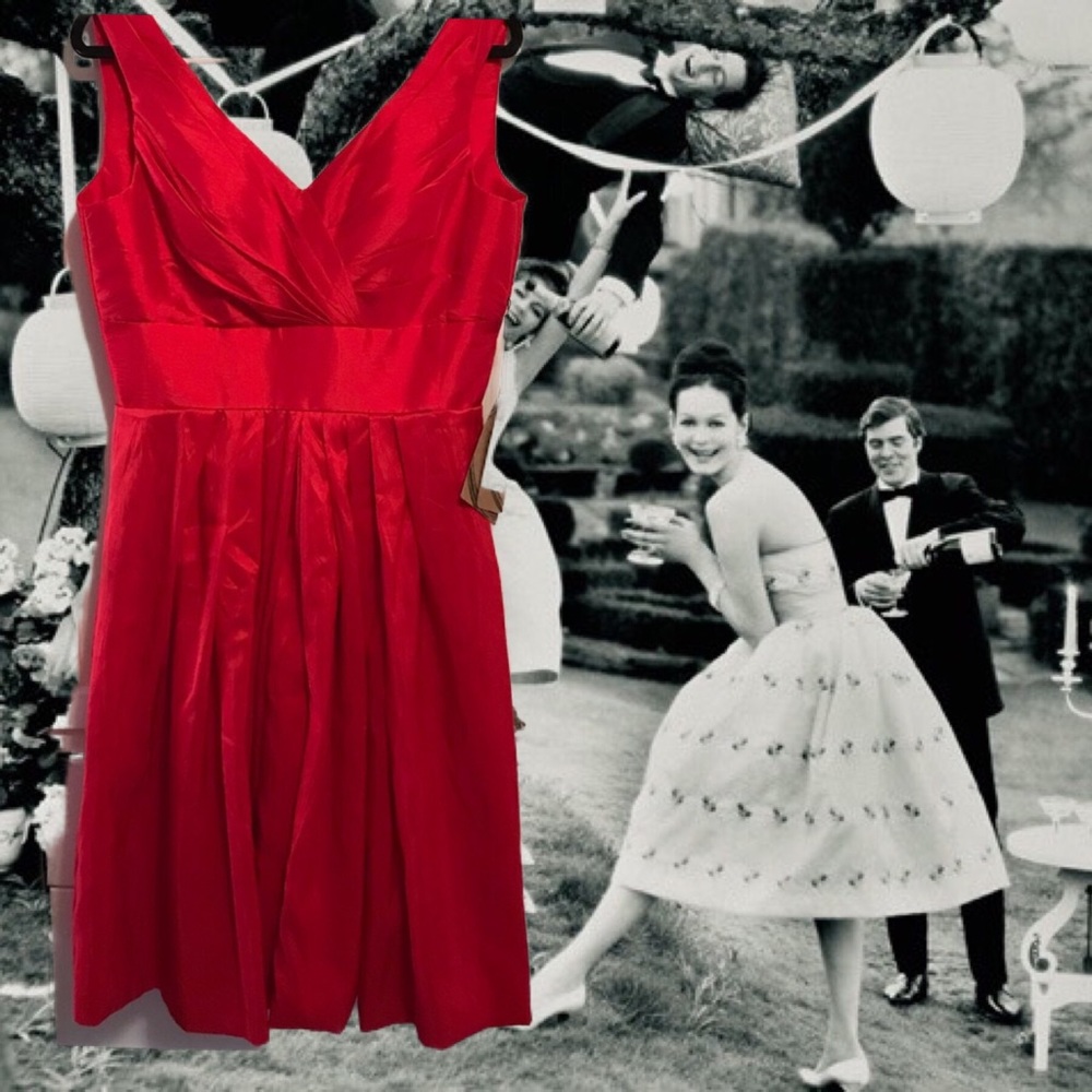 💲⤵️ Stunning Red Cocktail Dress